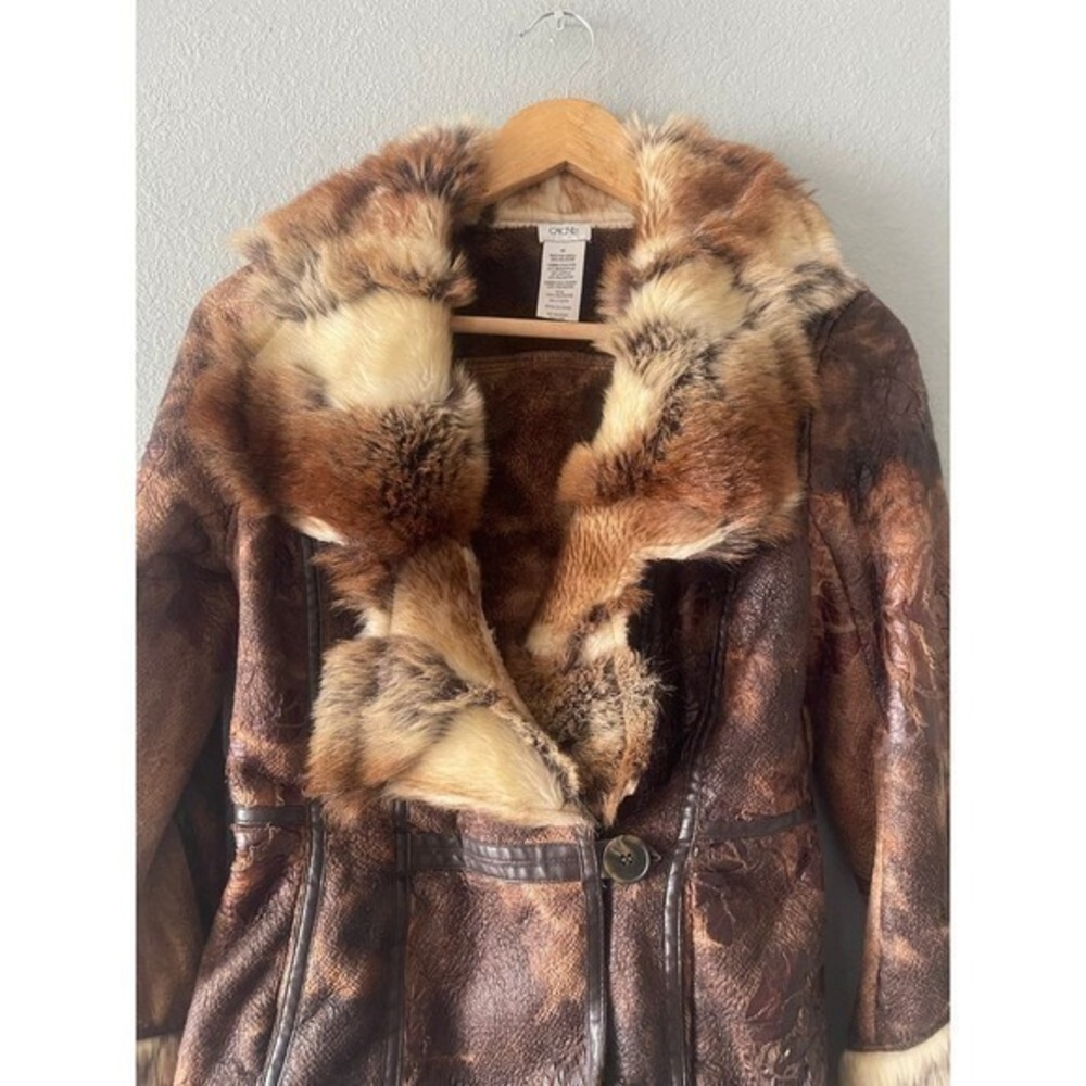 Cache Faux Fur Jacket - Picture 4 of 7